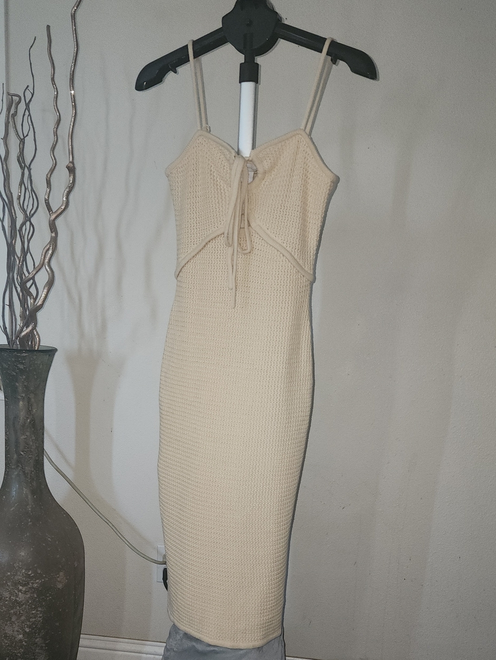 House of Harlow 1960 Cream Knit Tie-Front Midi Dress - Picture 1 of 12